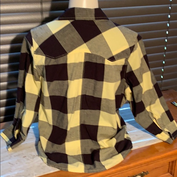 Long Sleeve Button Up Blouse Size Large EUC - Picture 3 of 7